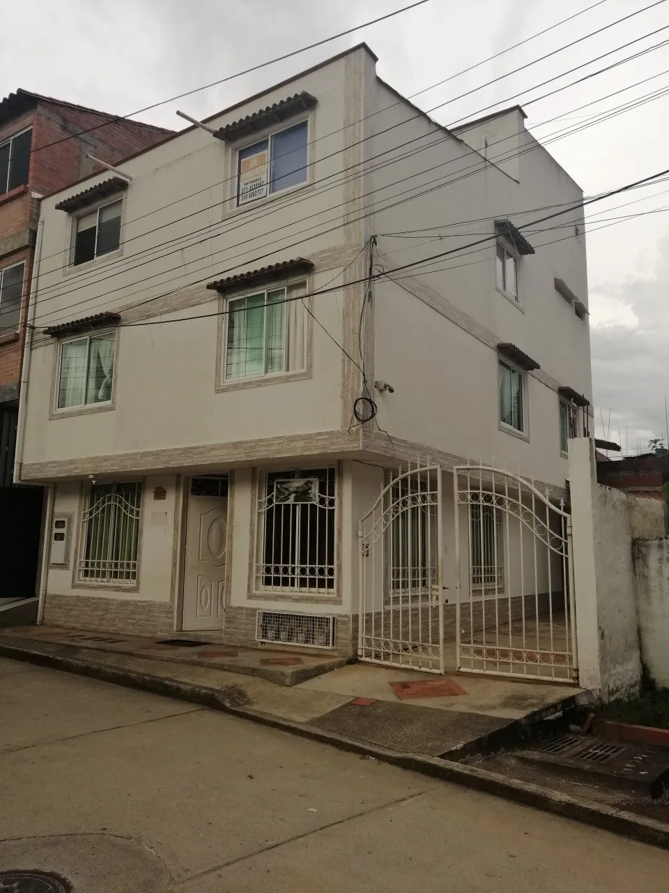 Edificio Maria Jose — foto 1